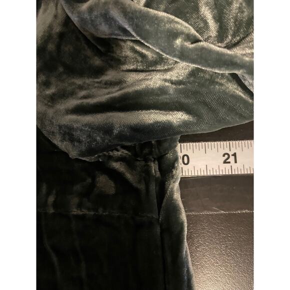 COS Green Velvet Dress - Picture 6 of 9